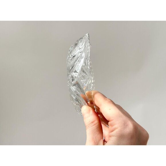 Early American Pressed Glass (EAPG) Vintage Clear Ornate Vintage Catchall Bowl - Picture 3 of 10